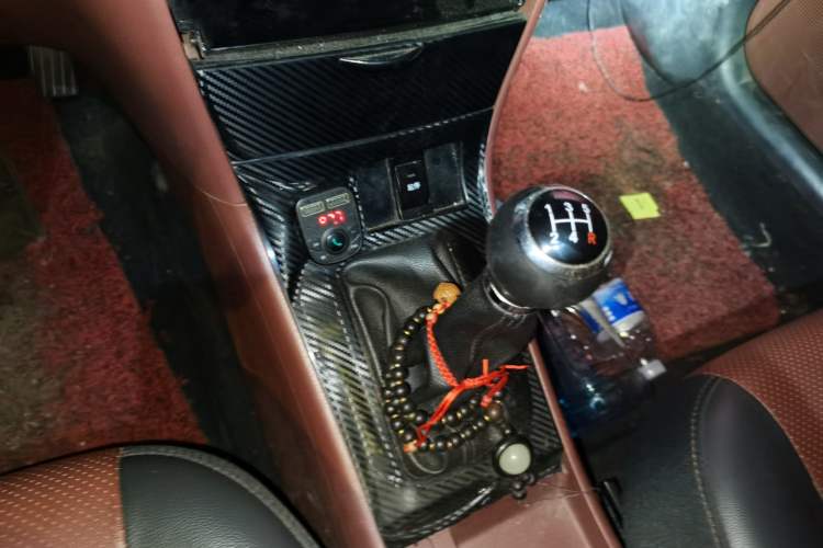 Used BYD F3 2013 Energy-Efficient Model 1.5L Manual Comfort Version Gear Lever