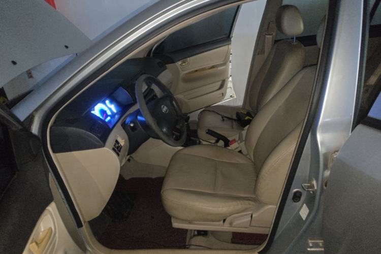 Used BYD F3 2013 Energy-Efficient Model 1.5L Manual Comfort Version Left Front Seat