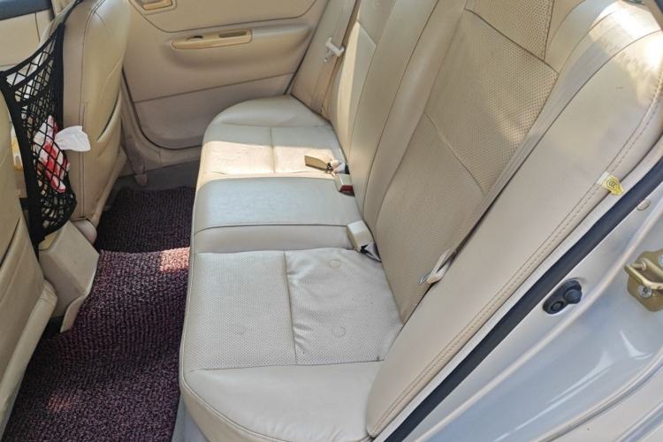 Used BYD F3 2013 Energy-Efficient Model 1.5L Manual Comfort Version Left Rear Seat