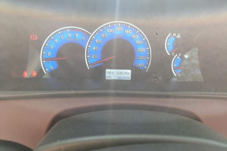 Used BYD F3 2013 Energy-Efficient Model 1.5L Manual Comfort Version Odometer Close Up