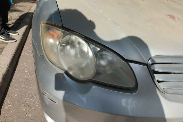 Used BYD F3 2013 Energy-Efficient Model 1.5L Manual Comfort Version Right Front Headlight