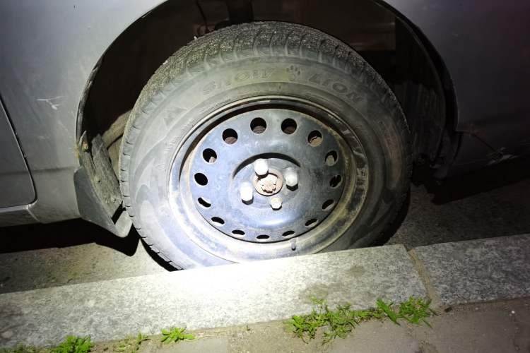 Used BYD F3 2013 Energy-Efficient Model 1.5L Manual Comfort Version Right Front Wheel Hub