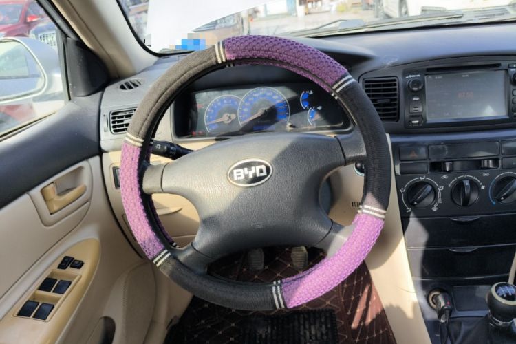 Used BYD F3 2013 Energy-Efficient Model 1.5L Manual Comfort Version Steering Wheel