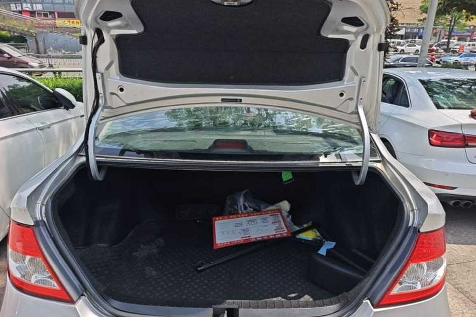 Used BYD F3 2013 Energy-Efficient Model 1.5L Manual Comfort Version Trunk