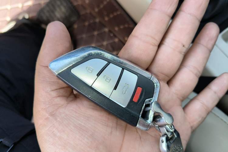 Used BYD F3 2013 Energy-Efficient Model 1.5L Manual Comfort Version Vehicle Key