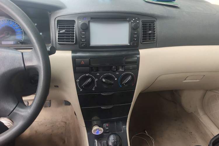 Used BYD F3 2013 1.5L Manual Comfort Model CNG Audio And AC Panel