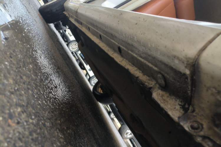 Used BYD F3 2013 1.5L Automatic Standard Edition Chassis Front Right