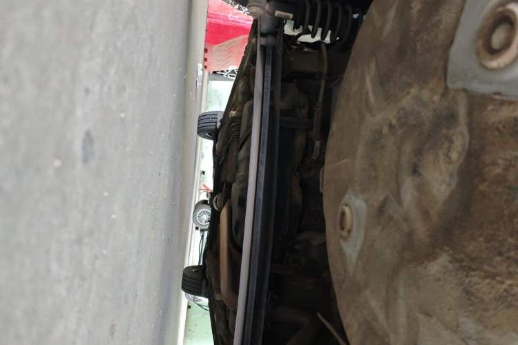 Used BYD F3 2013 Energy-Efficient Model 1.5L Manual Comfort Version Chassis Rear