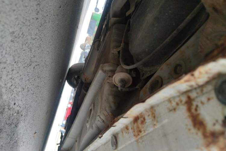 Used BYD F3 2013 Energy-Efficient Model 1.5L Manual Comfort Version Chassis Rear Right
