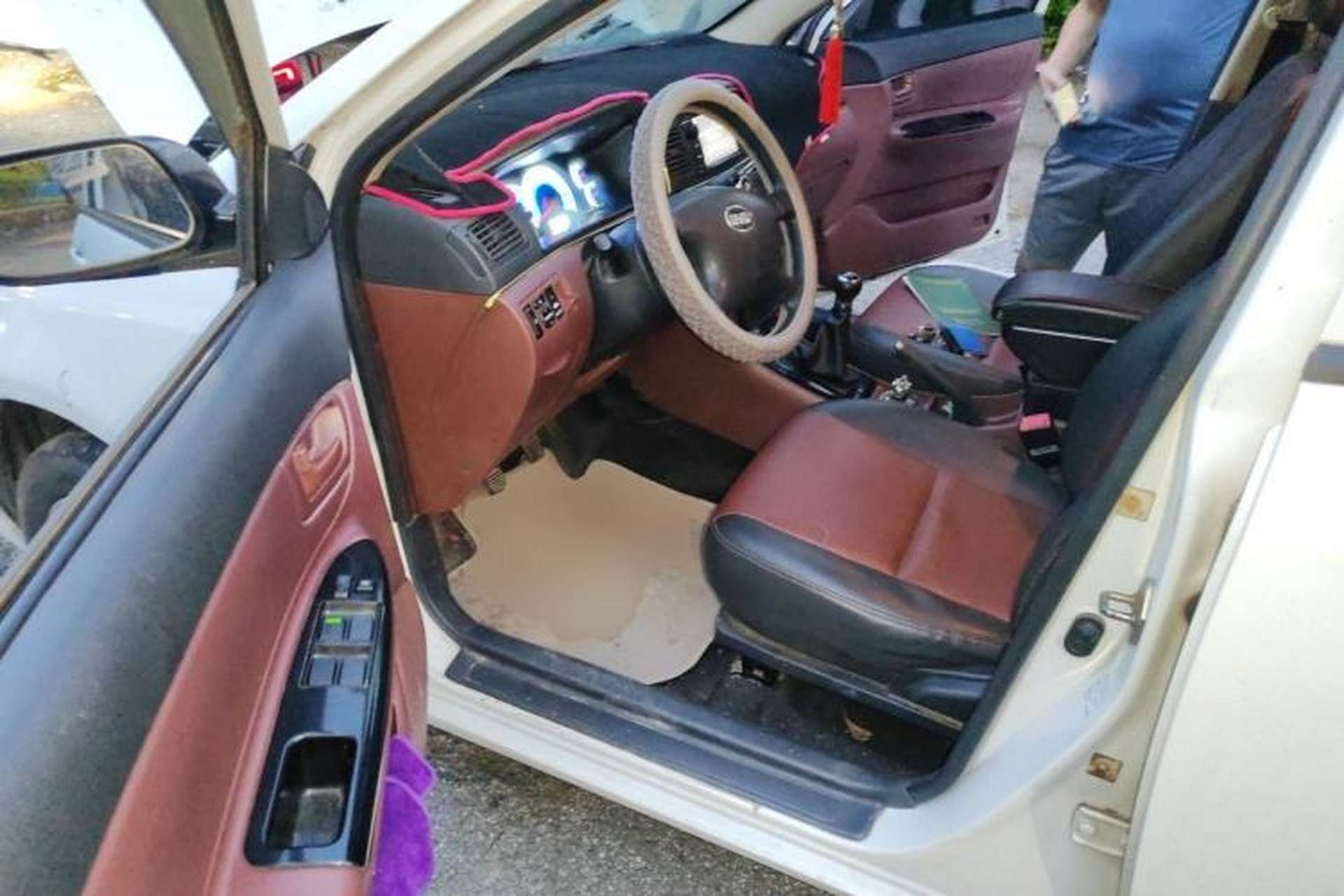 Used BYD F3 2013 Energy-Efficient Model 1.5L Manual Comfort Version Driver Seat