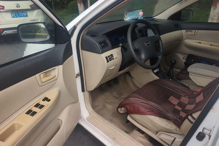Used BYD F3 2013 1.5L Manual Comfort Model CNG Driver Seat
