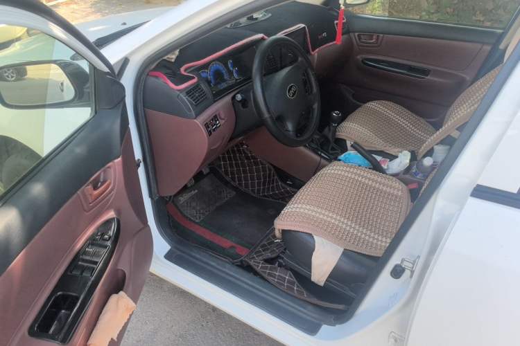 Used BYD F3 2013 Energy-Efficient Model 1.5L Manual Comfort Version Driver Seat