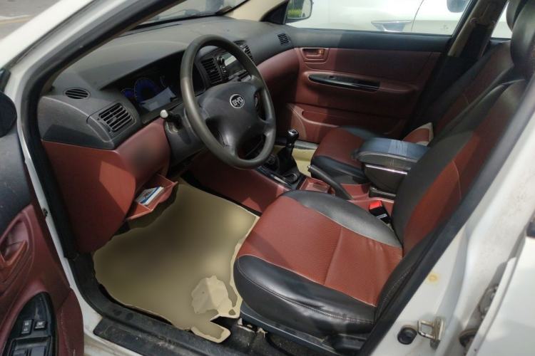 Used BYD F3 2013 Energy-Efficient Model 1.5L Manual Comfort Version Driver Seat