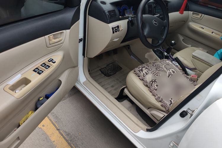 Used BYD F3 2013 Energy-Efficient Model 1.5L Manual Comfort Version Driver Seat