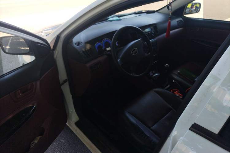 Used BYD F3 2013 Energy-Efficient Model 1.5L Manual Comfort Version Driver Seat