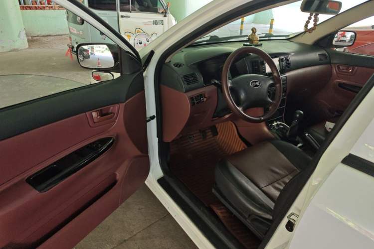 Used BYD F3 2013 Energy-Efficient Model 1.5L Manual Comfort Version Driver Seat
