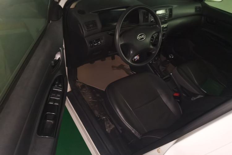 Used BYD F3 2013 Energy-Efficient Model 1.5L Manual Comfort Version Driver Seat