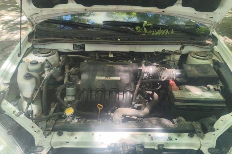 Used BYD F3 2013 Energy-Efficient Model 1.5L Manual Comfort Version Engine Bay