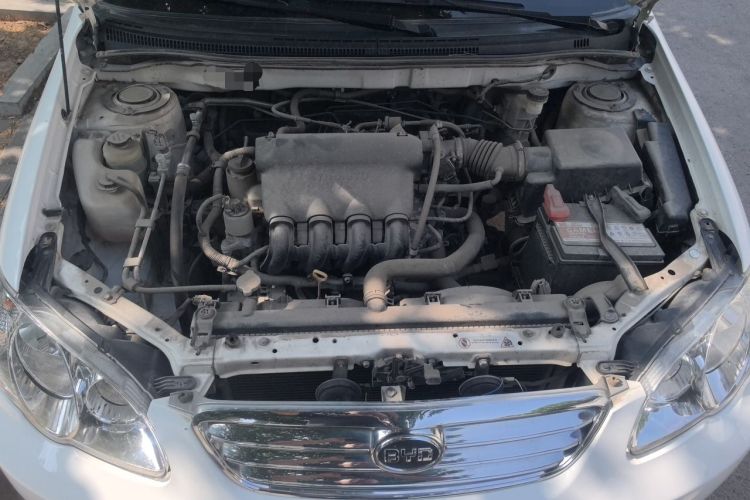 Used BYD F3 2013 Energy-Efficient Model 1.5L Manual Comfort Version Engine Bay