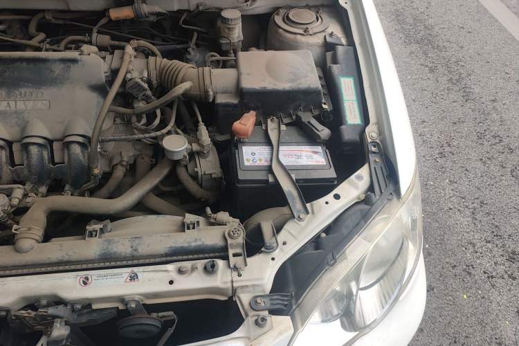 Used BYD F3 2013 1.5L Manual Comfort Model CNG Engine Bay Left