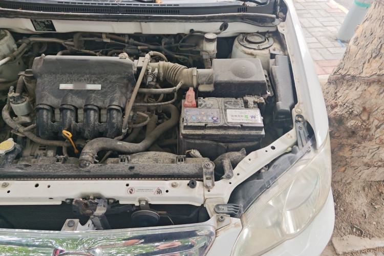 Used BYD F3 2013 Energy-Efficient Model 1.5L Manual Comfort Version Engine Bay Left