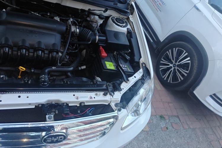 Used BYD F3 2013 Energy-Efficient Model 1.5L Manual Comfort Version Engine Bay Left