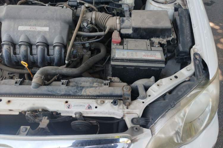 Used BYD F3 2013 Energy-Efficient Model 1.5L Manual Comfort Version Engine Bay Left