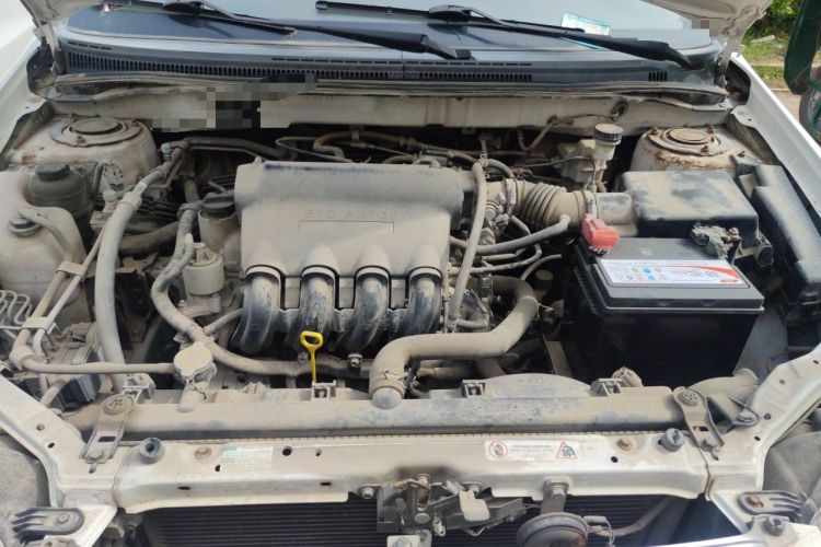Used BYD F3 2013 Energy-Efficient Model 1.5L Manual Comfort Version Engine Bay