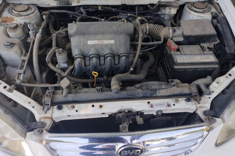 Used BYD F3 2013 Energy-Efficient Model 1.5L Manual Comfort Version Engine Bay
