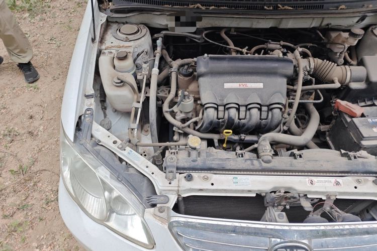 Used BYD F3 2013 Energy-Efficient Model 1.5L Manual Comfort Version Engine Bay Right