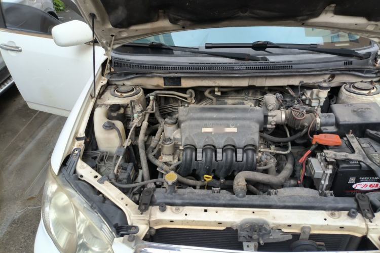 Used BYD F3 2013 1.5L Automatic Standard Edition Engine Bay Right