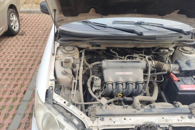 Used BYD F3 2013 Energy-Efficient Model 1.5L Manual Comfort Version Engine Bay Right