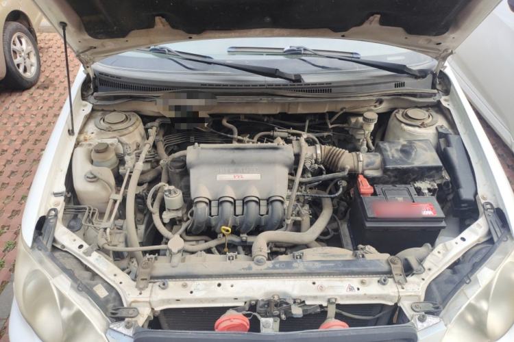 Used BYD F3 2013 Energy-Efficient Model 1.5L Manual Comfort Version Engine Bay