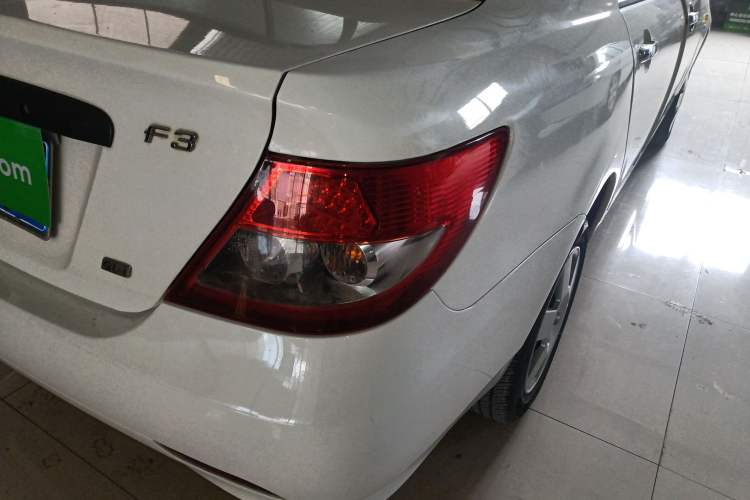 Used BYD F3 2013 Energy-Efficient Model 1.5L Manual Comfort Version Exterior 1