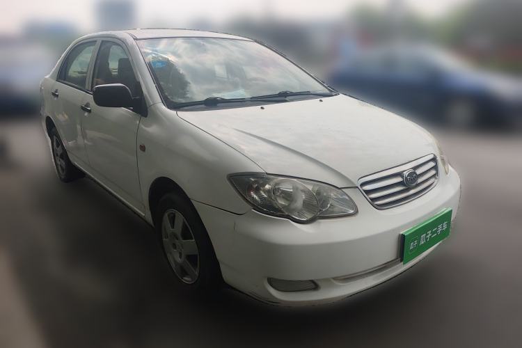 Used BYD F3 2013 1.5L Manual Comfort Model CNG Front Right 45 Deg