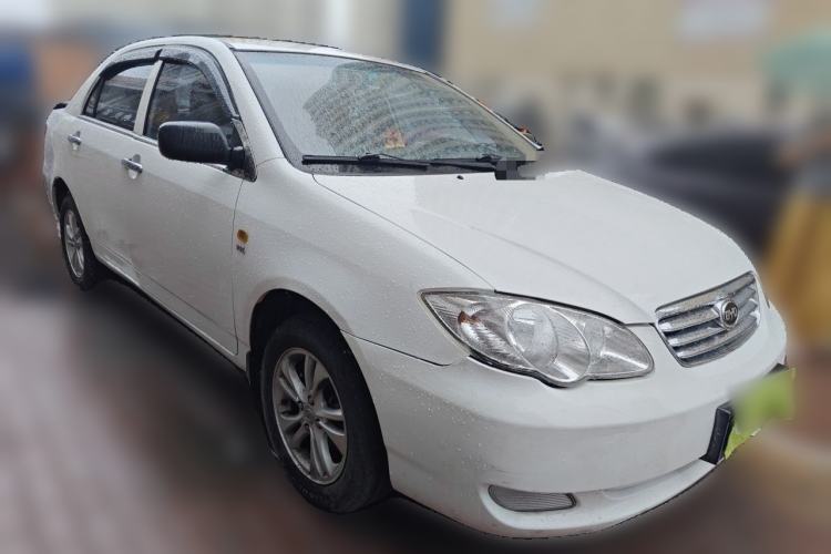 Used BYD F3 2013 Energy-Efficient Model 1.5L Manual Comfort Version Front Right 45 Deg