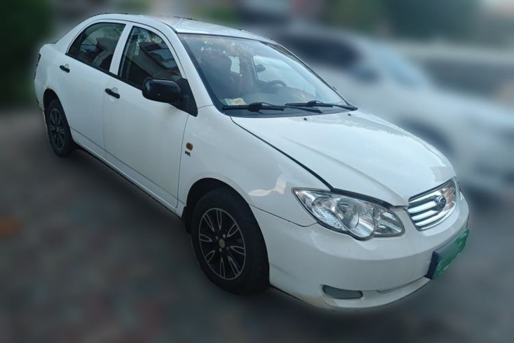 Used BYD F3 2013 Energy-Efficient Model 1.5L Manual Comfort Version Front Right 45 Deg