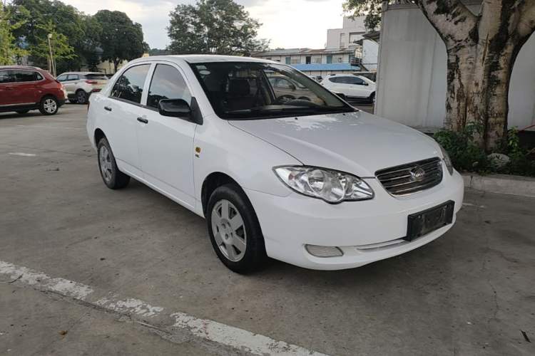 Used BYD F3 2013 Energy-Efficient Model 1.5L Manual Comfort Version Front Right 45 Deg