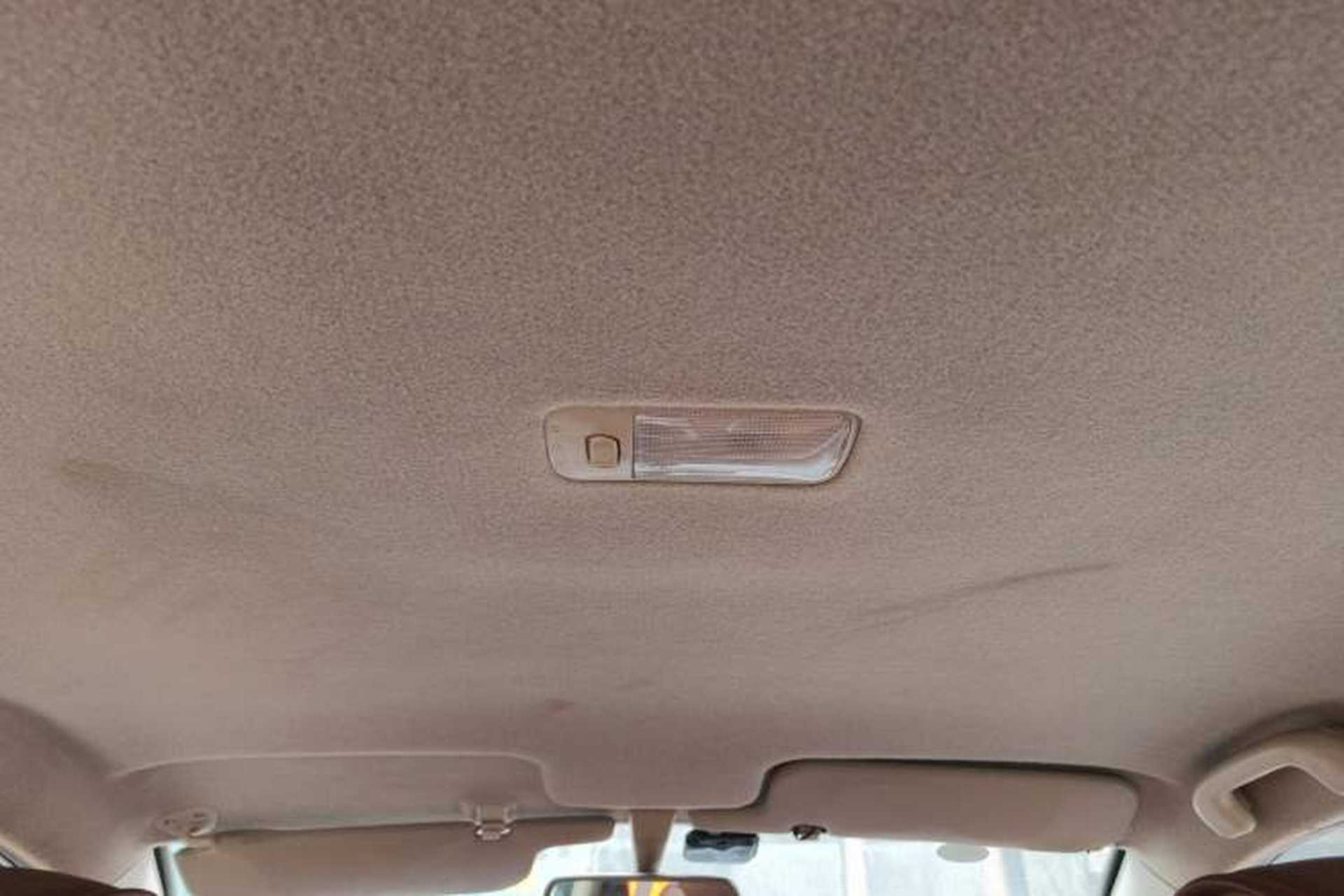 Used BYD F3 2013 Energy-Efficient Model 1.5L Manual Comfort Version Headliner