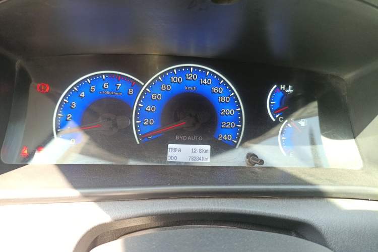Used BYD F3 2013 Energy-Efficient Model 1.5L Manual Comfort Version Instrument Cluster