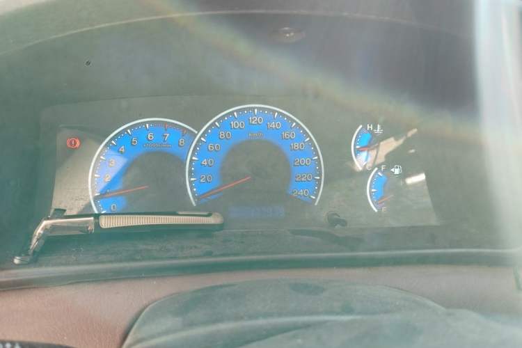 Used BYD F3 2013 Energy-Efficient Model 1.5L Manual Comfort Version Instrument Cluster
