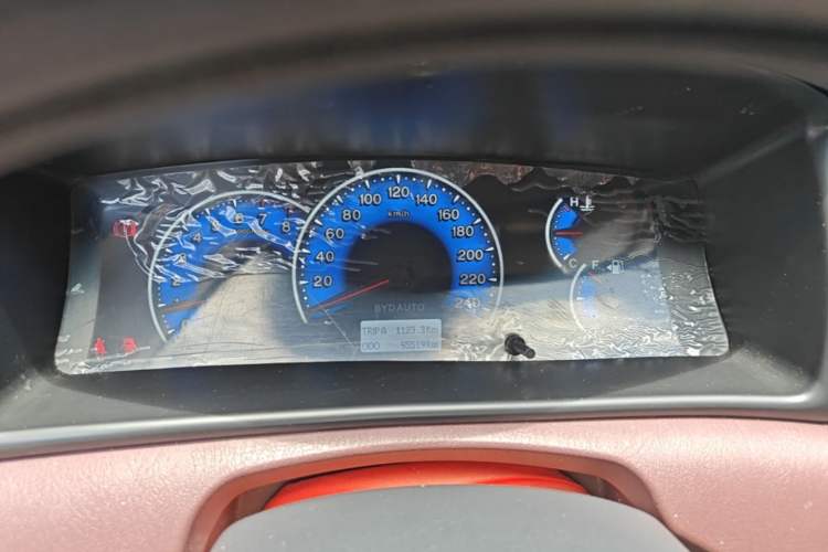 Used BYD F3 2013 Energy-Efficient Model 1.5L Manual Comfort Version Instrument Cluster