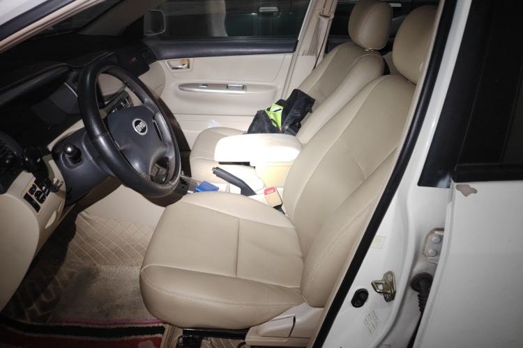 Used BYD F3 2013 1.5L Automatic Standard Edition Left Front Seat