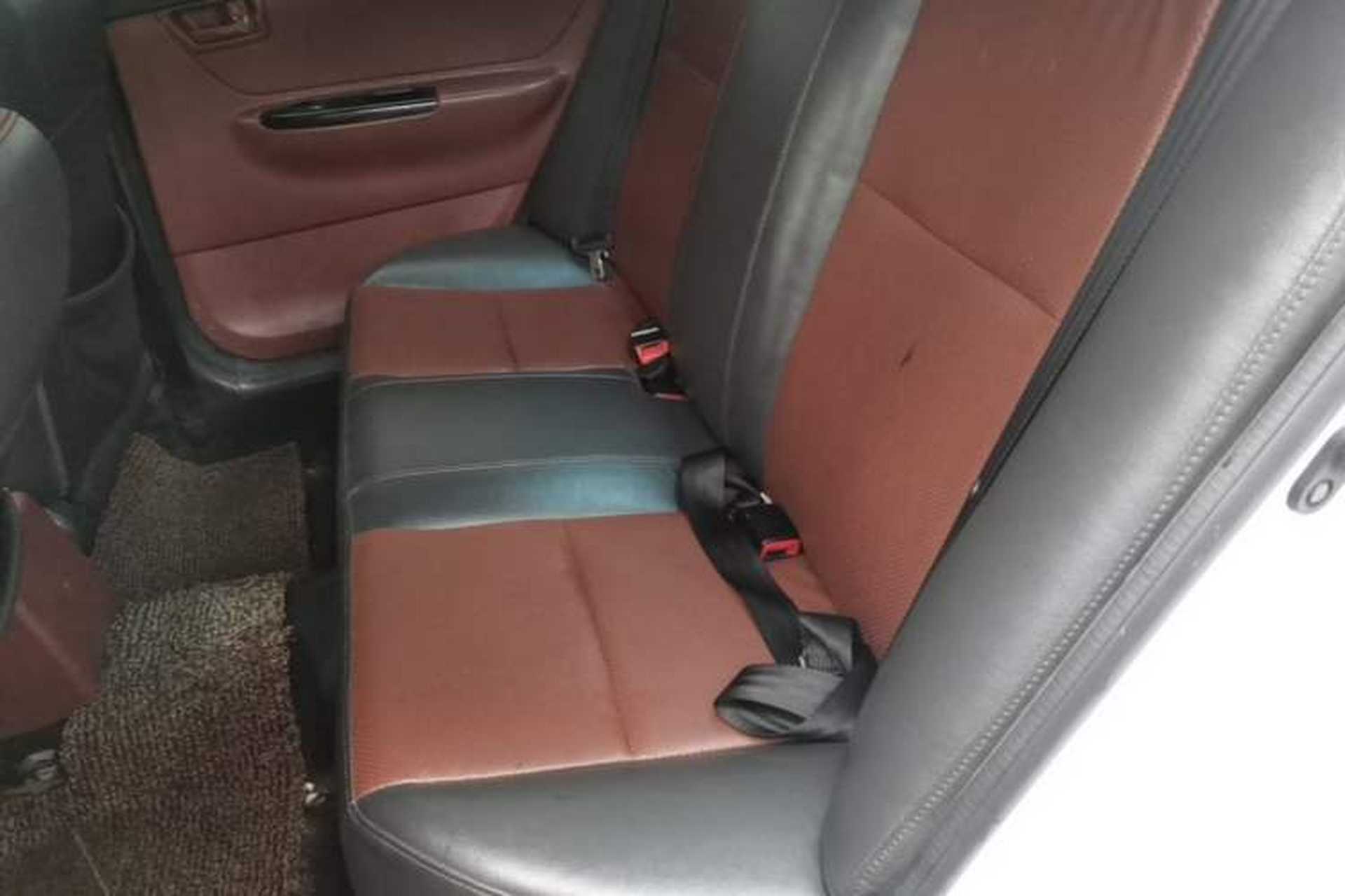 Used BYD F3 2013 Energy-Efficient Model 1.5L Manual Comfort Version Left Rear Seat