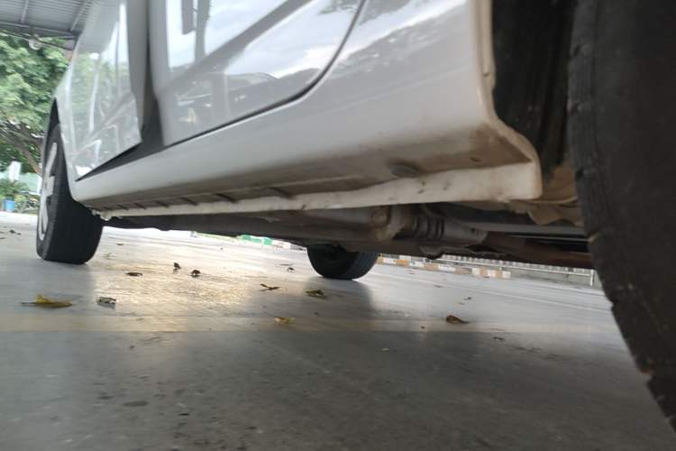 Used BYD F3 2013 Energy-Efficient Model 1.5L Manual Comfort Version Left Side Sill