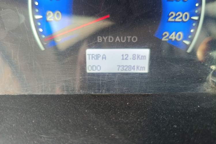 Used BYD F3 2013 Energy-Efficient Model 1.5L Manual Comfort Version Odometer Close Up