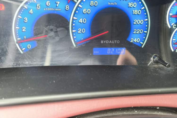 Used BYD F3 2013 Energy-Efficient Model 1.5L Manual Comfort Version Odometer Close Up