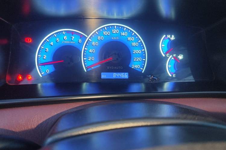 Used BYD F3 2013 Energy-Efficient Model 1.5L Manual Comfort Version Odometer Close Up
