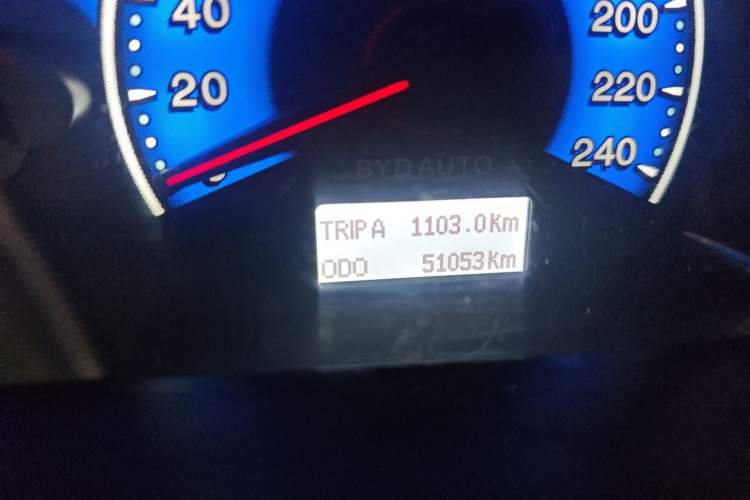 Used BYD F3 2013 Energy-Efficient Model 1.5L Manual Comfort Version Odometer Close Up