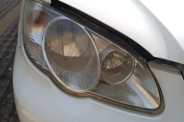 Used BYD F3 2013 Energy-Efficient Model 1.5L Manual Comfort Version Right Front Headlight